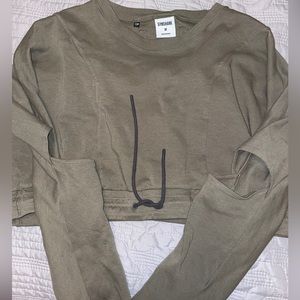 GYMSHARK - MEDIUM CROP TOP * NEVER WORN